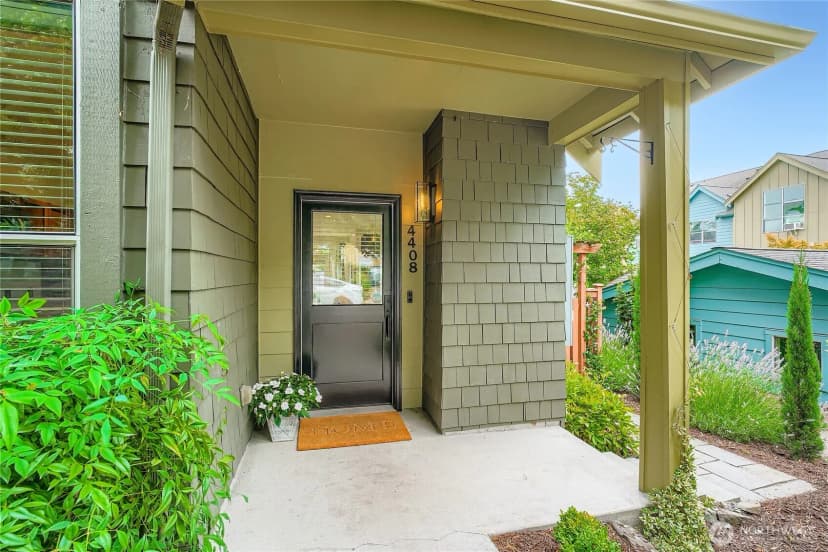 Property photo for 4408 28th S, Seattle photo 6