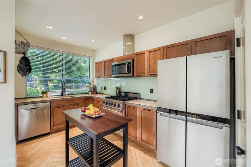 Property photo for 4408 28th S, Seattle photo 7