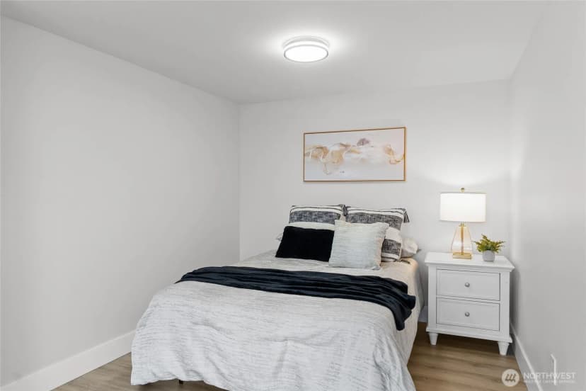 Property photo for 3061 20th Avenue S, Seattle photo 16