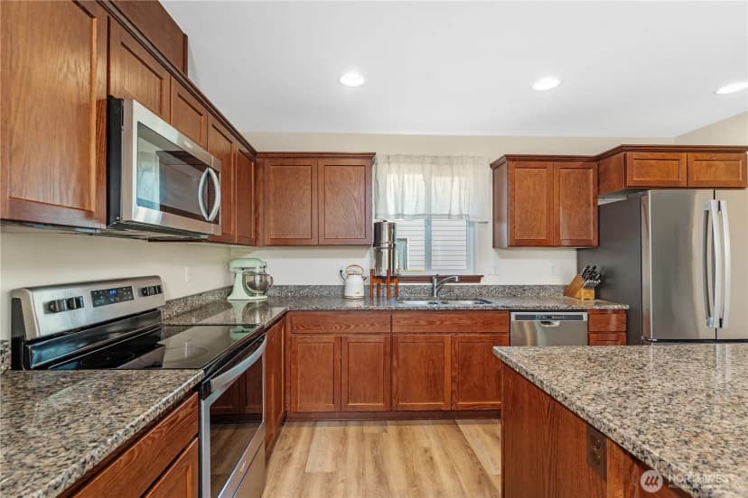 Property photo for 412 S Kansas Loop, East Wenatchee photo 8