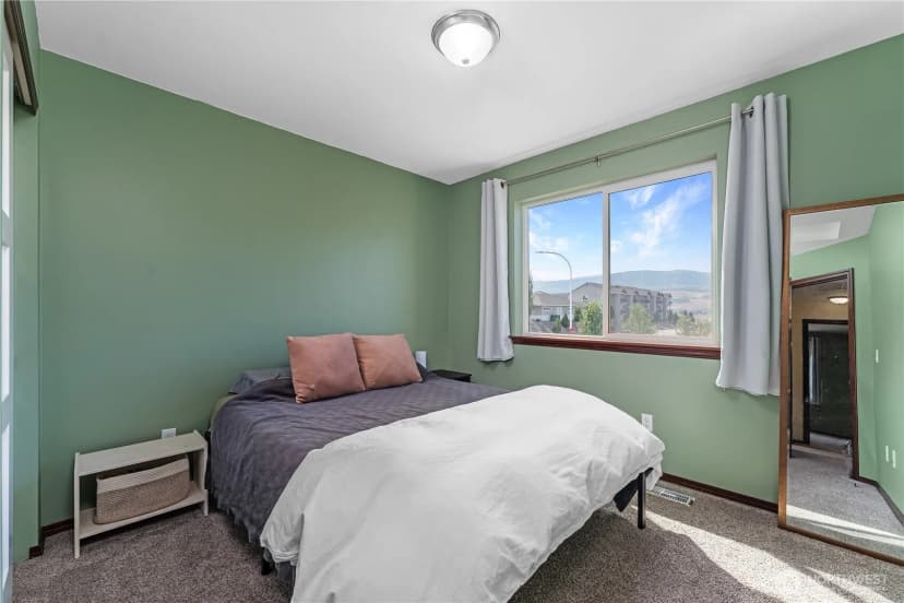 Property photo for 412 S Kansas Loop, East Wenatchee photo 16