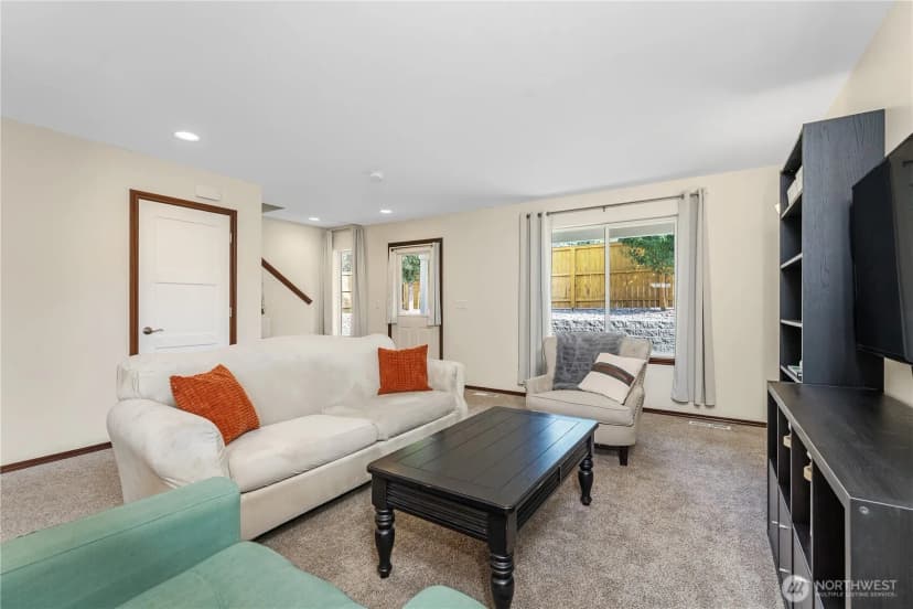 Property photo for 412 S Kansas Loop, East Wenatchee photo 6