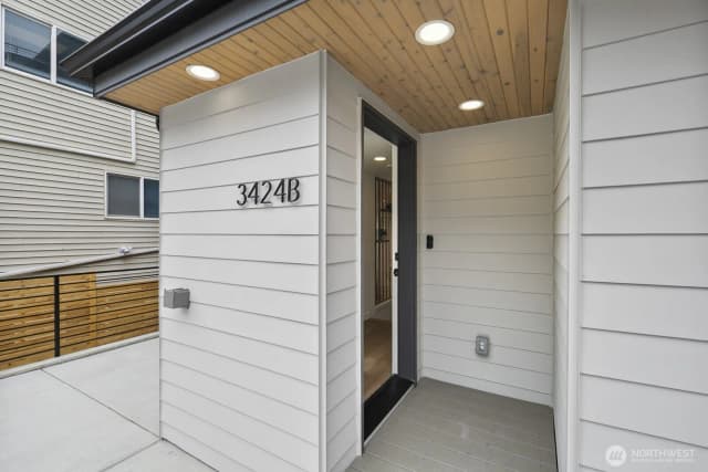 Property photo for 3424 B 20th Avenue S, Seattle