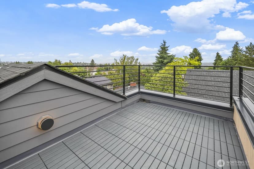 Property photo for 3424 B 20th Avenue S, Seattle photo 19