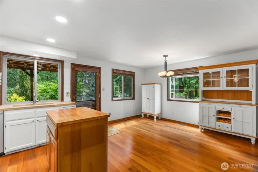 Property photo for 6729 Westhill Court Sw, Olympia photo 19