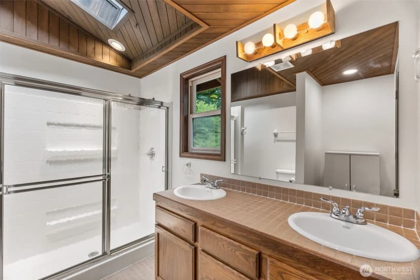 Property photo for 6729 Westhill Court Sw, Olympia photo 32