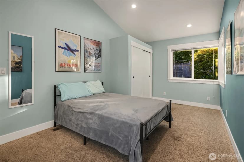 Property photo for 10647 Marine View Drive Sw, Seattle photo 30