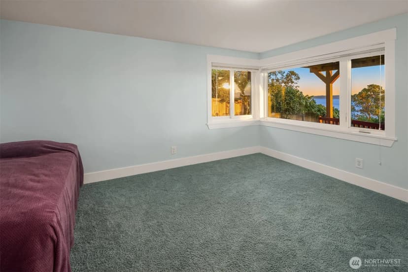 Property photo for 10647 Marine View Drive Sw, Seattle photo 35