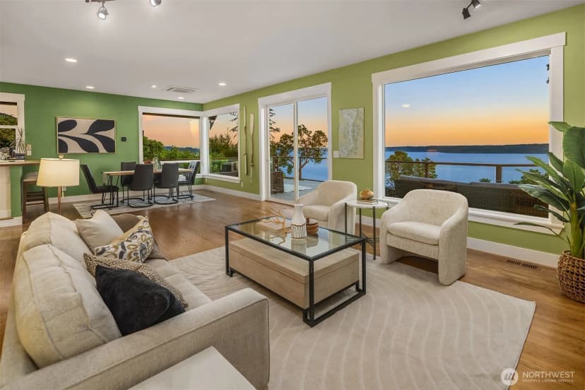 Property photo for 10647 Marine View Drive Sw, Seattle photo 13
