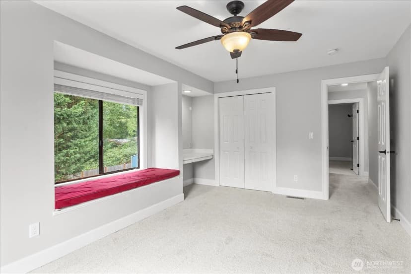 Property photo for 19227 75th Avenue Ne, Kenmore photo 22