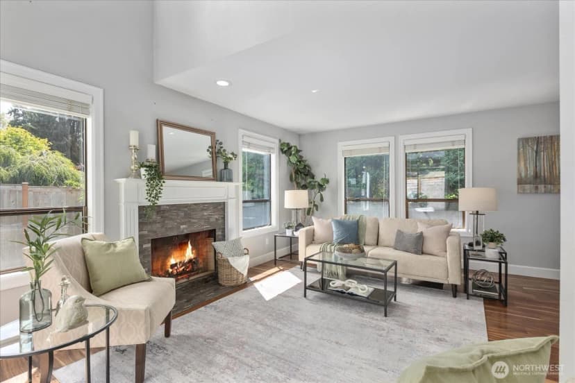 Property photo for 19227 75th Avenue Ne, Kenmore photo 13