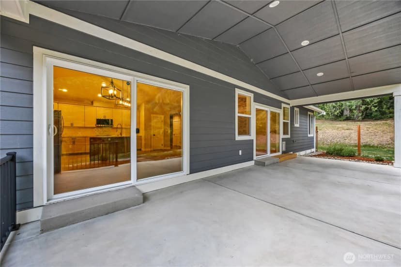 Property photo for 4464 Eastway Drive Se, Port Orchard photo 21