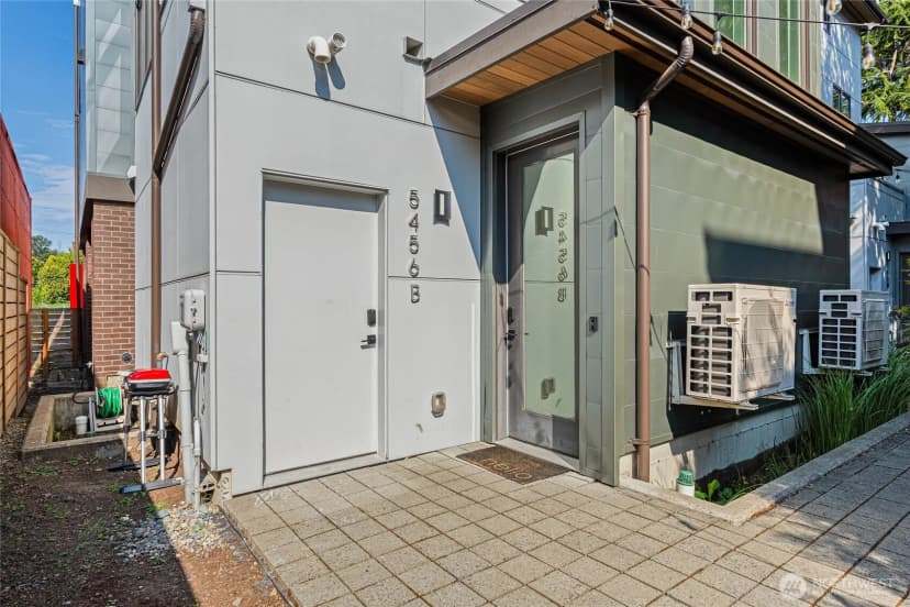 Property photo for 5456 Delridge Way Sw, Seattle photo 31