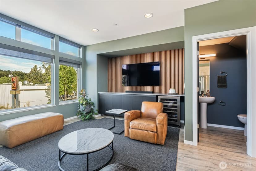 Property photo for 5456 Delridge Way Sw, Seattle photo 11