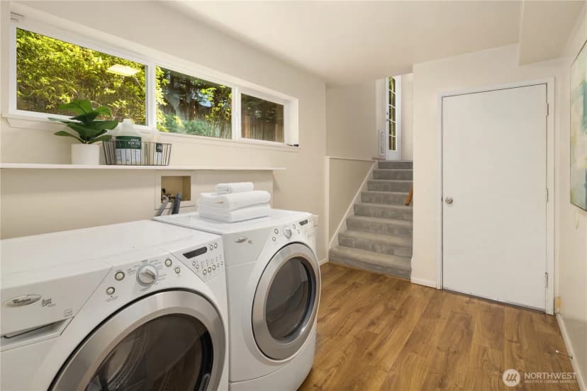 Property photo for 7929 Se 37th Street, Mercer Island photo 32