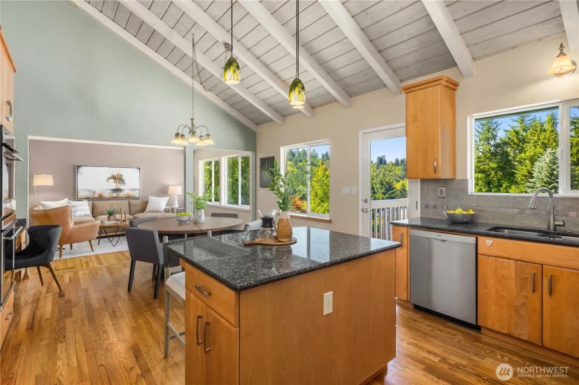 Property photo for 7929 Se 37th Street, Mercer Island photo 10