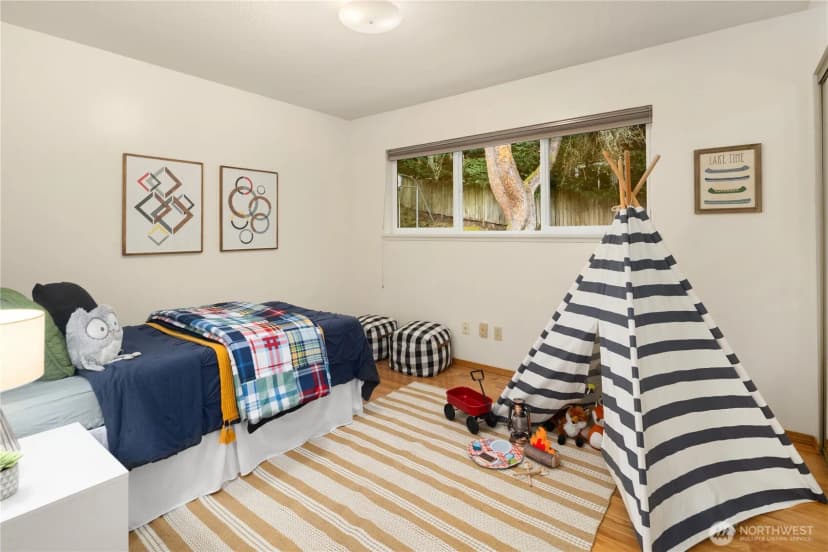 Property photo for 7929 Se 37th Street, Mercer Island photo 26