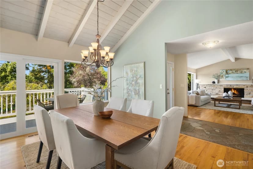 Property photo for 7929 Se 37th Street, Mercer Island photo 8