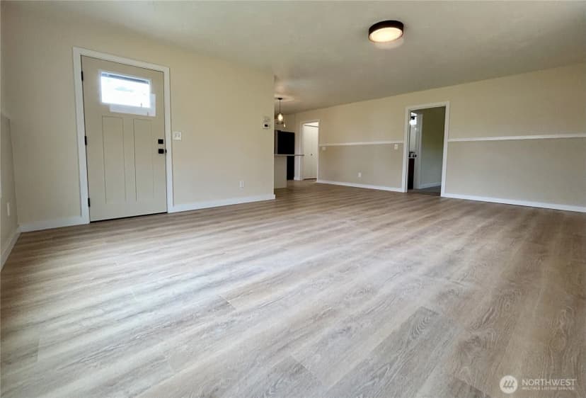 Property photo for 125 N Sylvia Street, Montesano photo 4