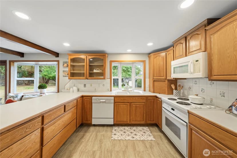 Property photo for 4411 Alameda Avenue W, University Place photo 14