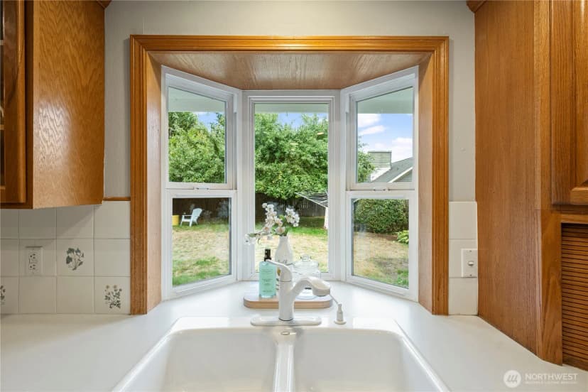 Property photo for 4411 Alameda Avenue W, University Place photo 13