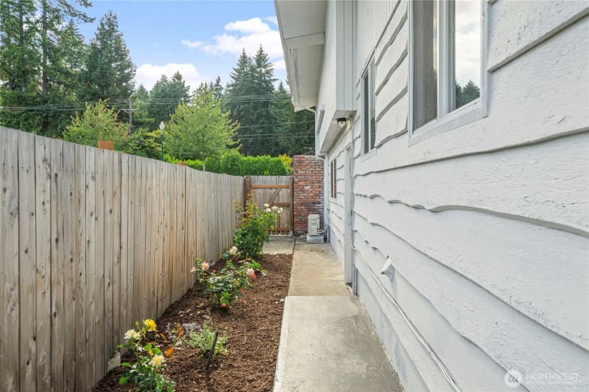 Property photo for 4411 Alameda Avenue W, University Place photo 31