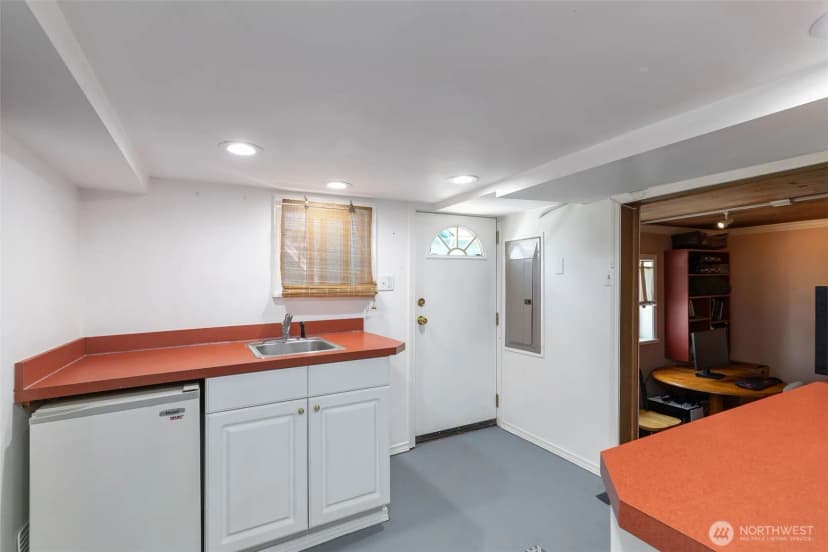Property photo for 1610 S Hill Street, Seattle photo 32