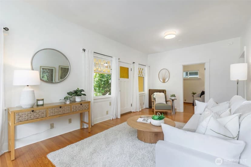Property photo for 1610 S Hill Street, Seattle photo 13