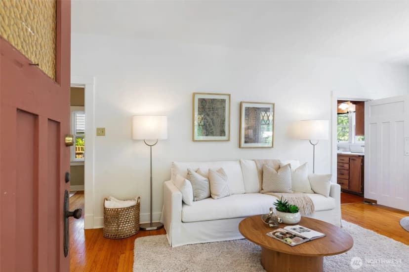Property photo for 1610 S Hill Street, Seattle photo 9