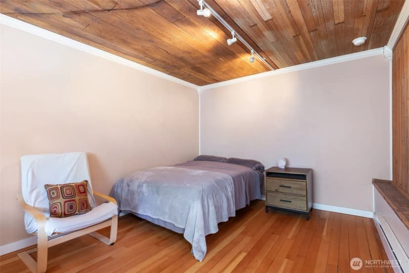Property photo for 1610 S Hill Street, Seattle photo 34
