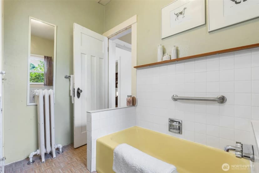 Property photo for 1610 S Hill Street, Seattle photo 28