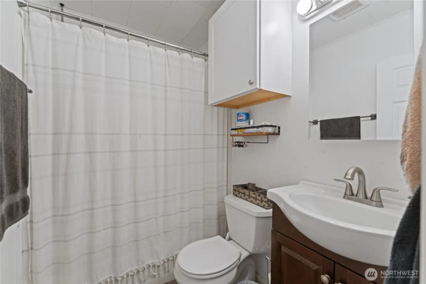 Property photo for 1000 Civic Way Ne, Coulee Dam photo 11