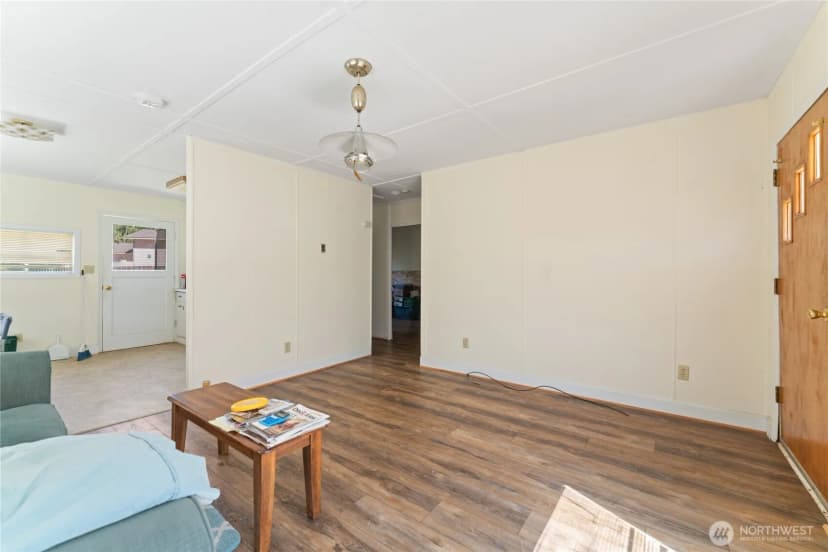 Property photo for 1000 Civic Way Ne, Coulee Dam photo 18