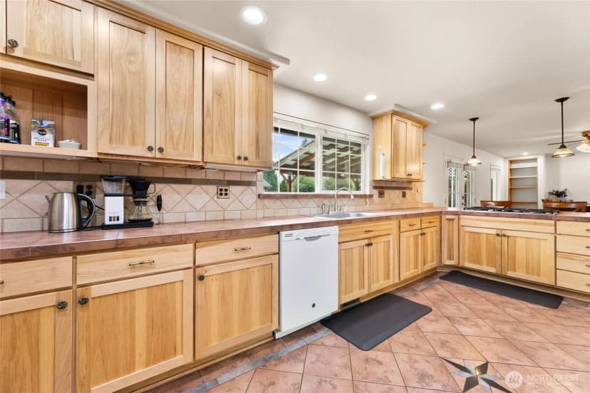 Property photo for 2902 Scenic Drive Se, Auburn photo 3