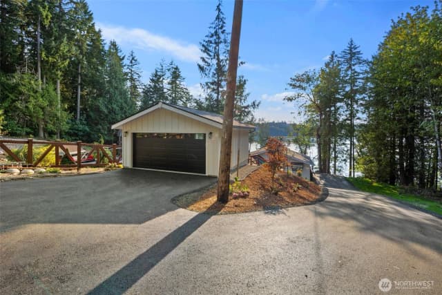 Property photo for 4425 65th Avenue Ne, Olympia photo 5