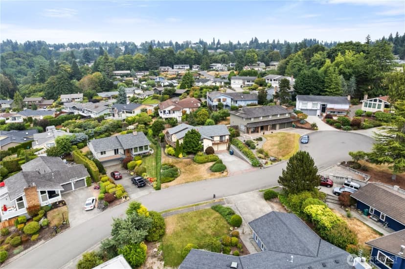 Property photo for 28624 8th Place S, Federal Way photo 28