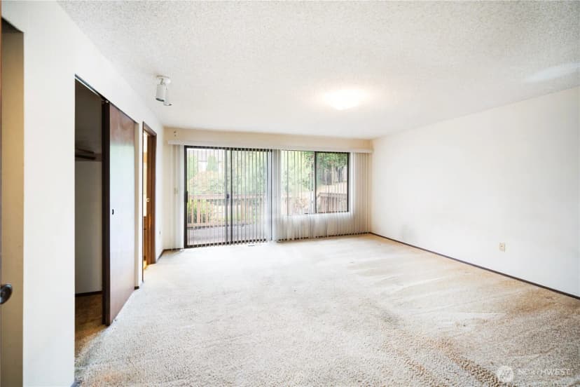 Property photo for 28624 8th Place S, Federal Way photo 12
