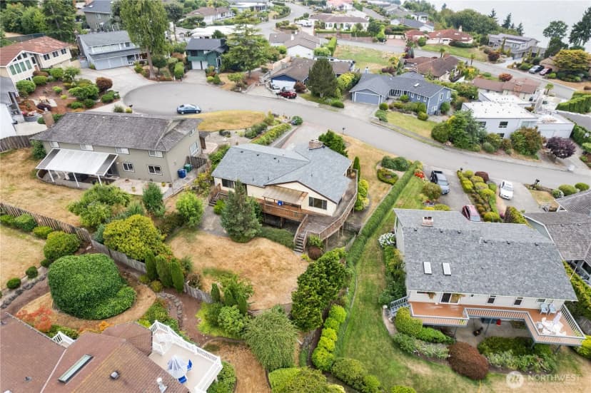 Property photo for 28624 8th Place S, Federal Way photo 27