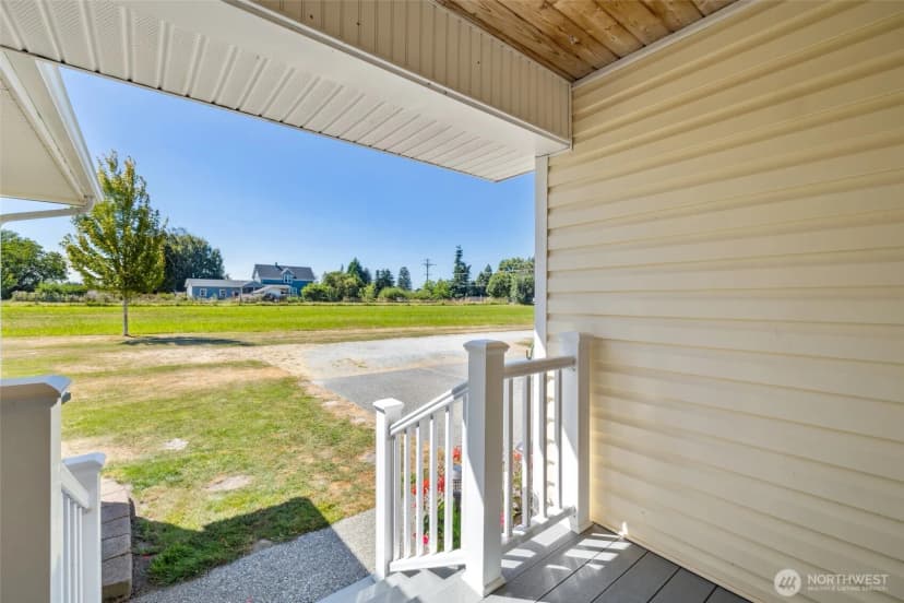 Property photo for 16524 Mclean Rd, Mount Vernon photo 9