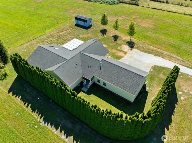 Property photo for 16524 Mclean Rd, Mount Vernon photo 2