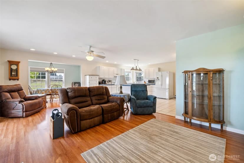 Property photo for 16524 Mclean Rd, Mount Vernon photo 14