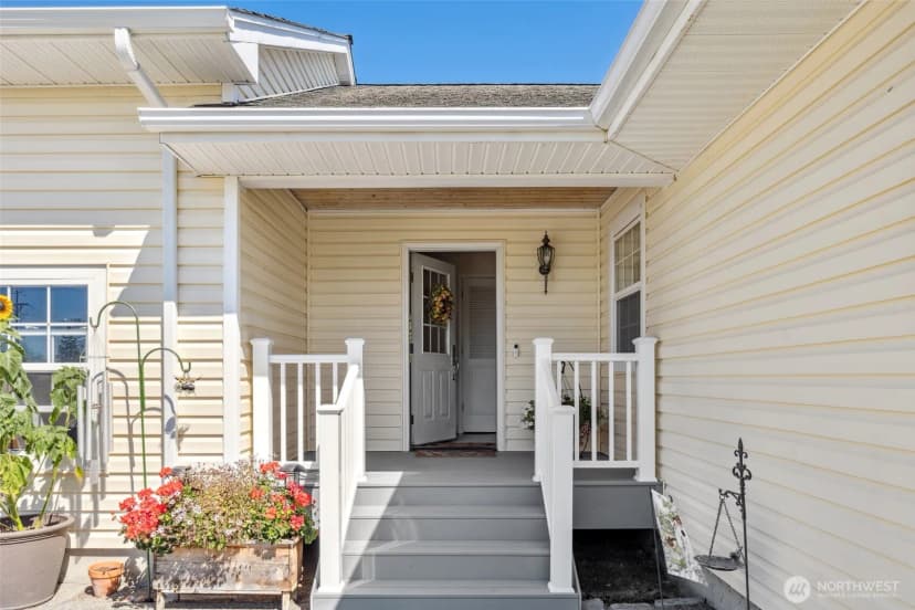 Property photo for 16524 Mclean Rd, Mount Vernon photo 10