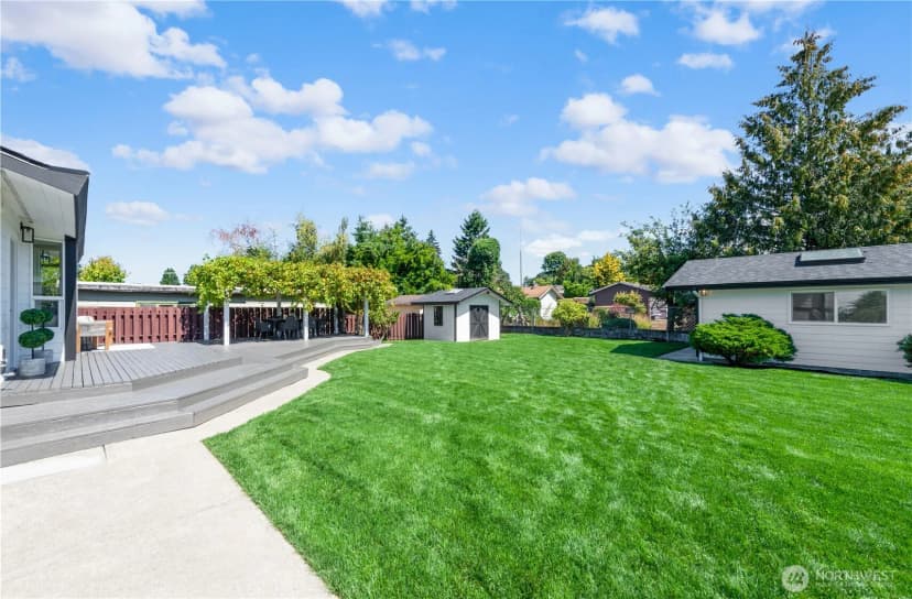 Property photo for 714 High Avenue S, Renton photo 30