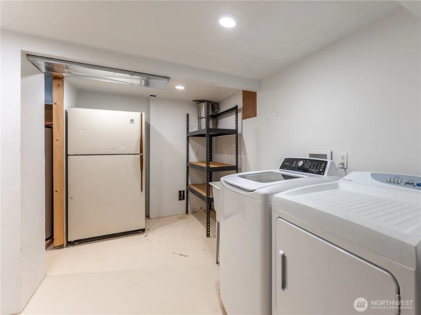 Property photo for 8 Harrison Street, Wenatchee photo 17