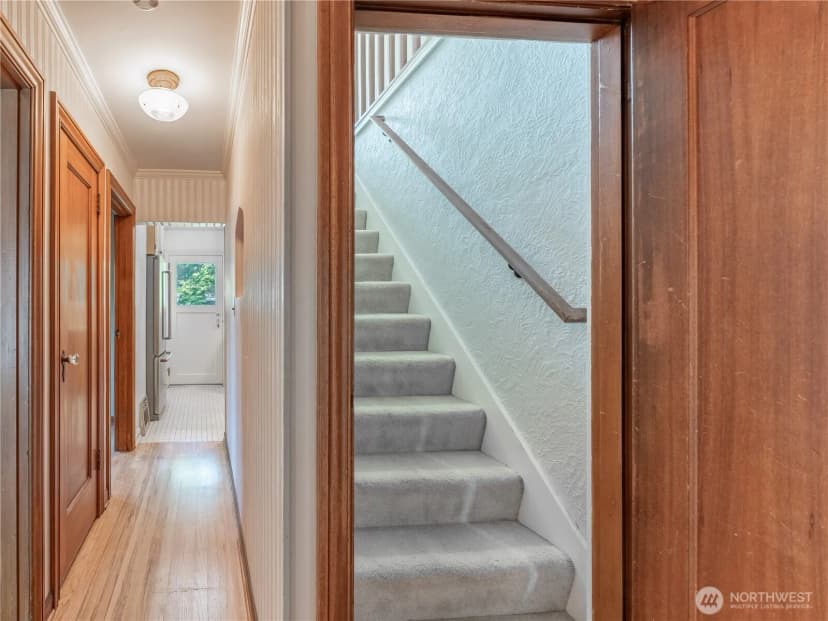 Property photo for 8 Harrison Street, Wenatchee photo 24