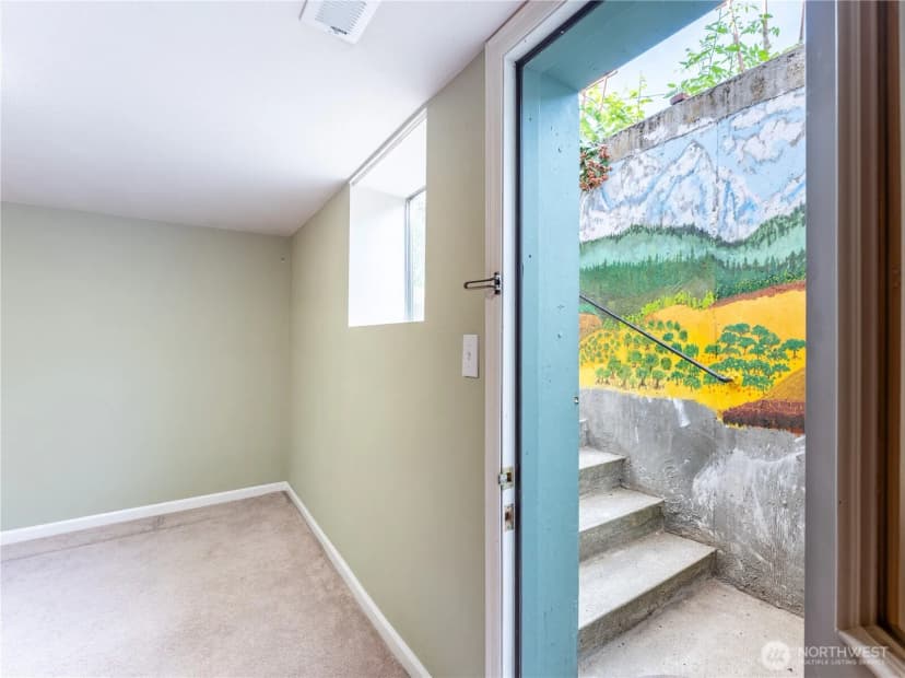 Property photo for 8 Harrison Street, Wenatchee photo 22