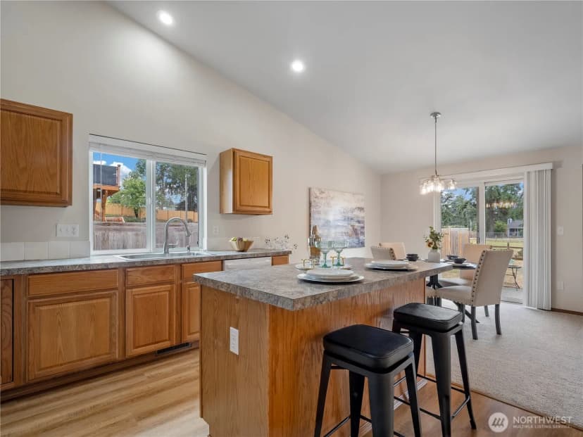Property photo for 1410 98th Street S, Tacoma photo 10