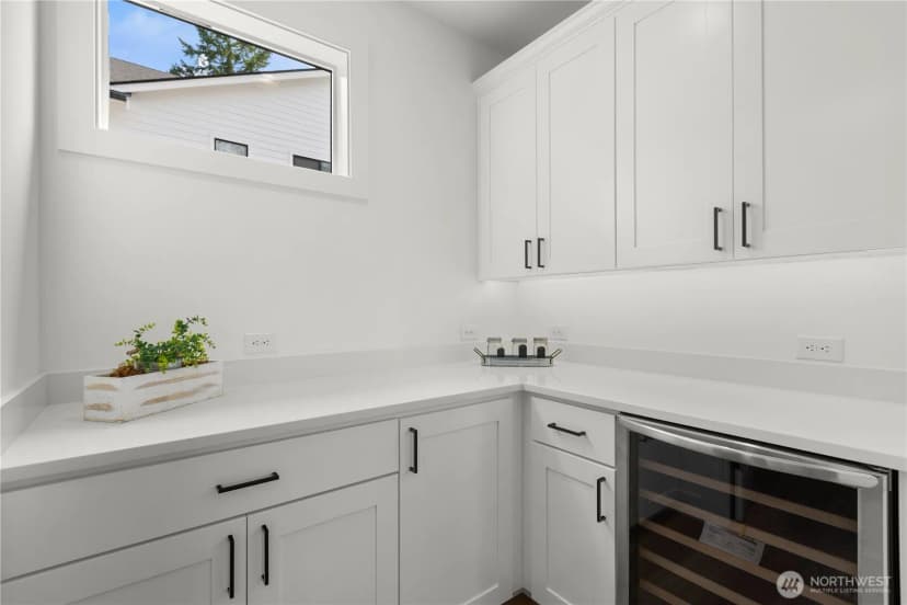 Property photo for 21005 67th Street Ct E, Bonney Lake photo 7