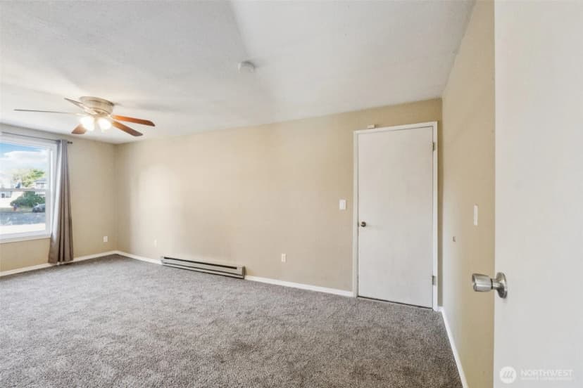 Property photo for 3521 50th Avenue Ne, Tacoma photo 21