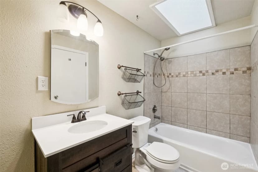 Property photo for 3521 50th Avenue Ne, Tacoma photo 16